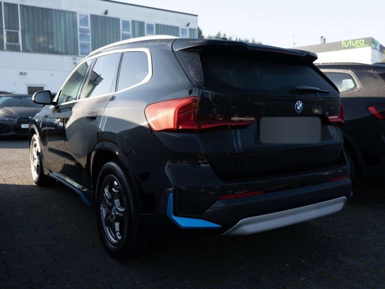 BMW iX1 xDrive30 xLine - photo 5
