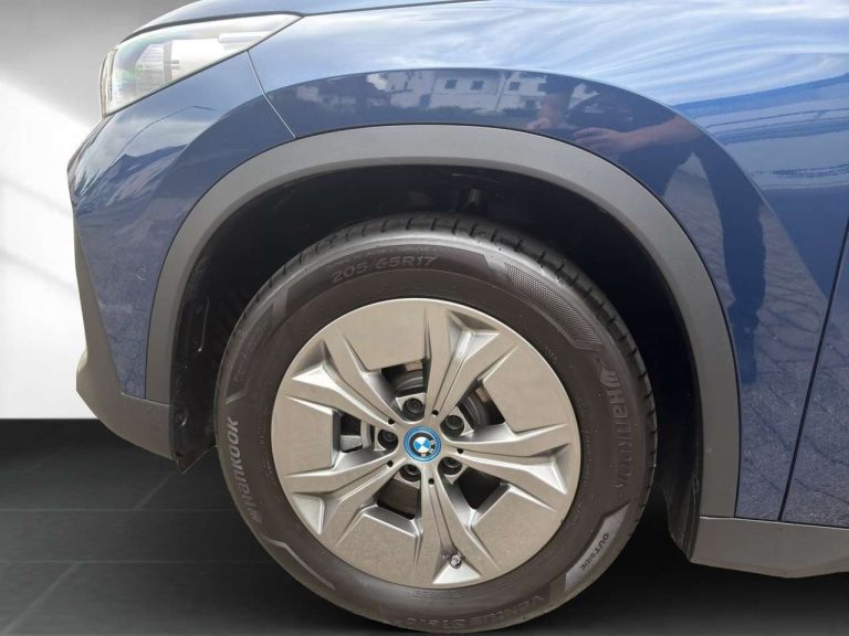 BMW iX1 xDrive30 - photo 7