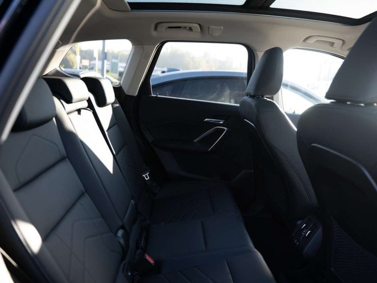 BMW iX1 xDrive30 xLine - photo 7