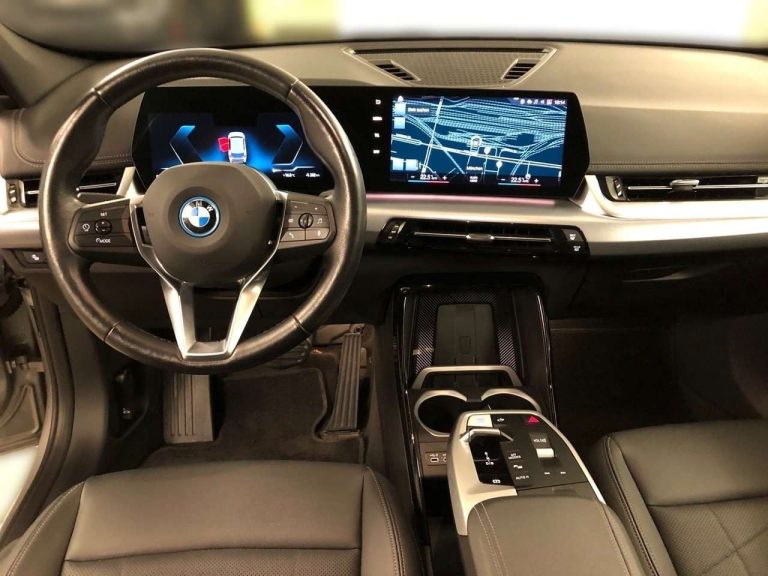 BMW iX1 xDrive30 xLine - photo 8