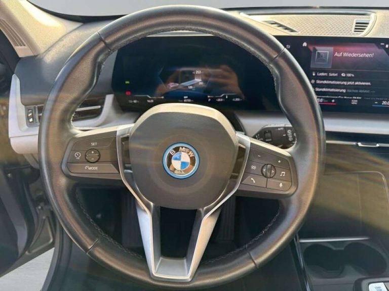 BMW iX1 xDrive30 - photo 9