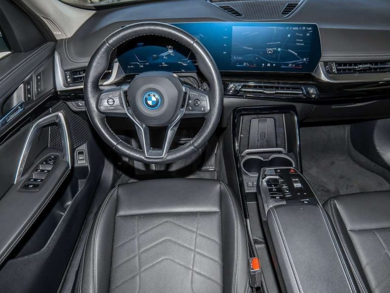 BMW iX1 eDrive20 xLine - photo 11