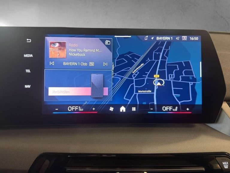 BMW iX1 eDrive20 - photo 12