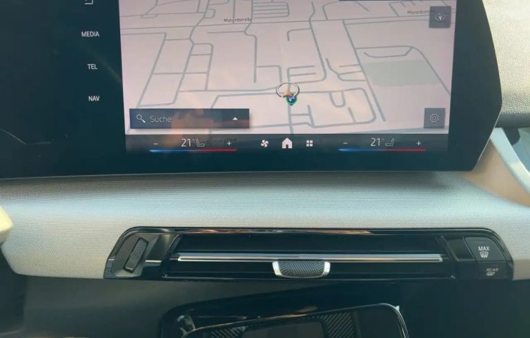 BMW iX1 xDrive30 - photo 15