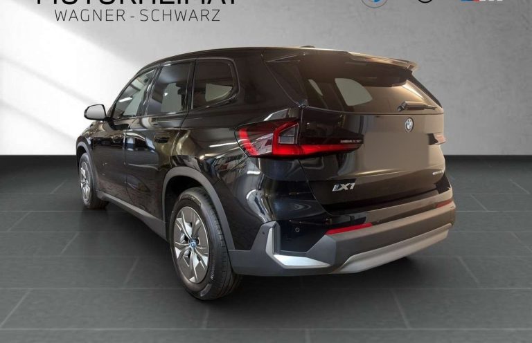 BMW iX1 eDrive20 - photo 2