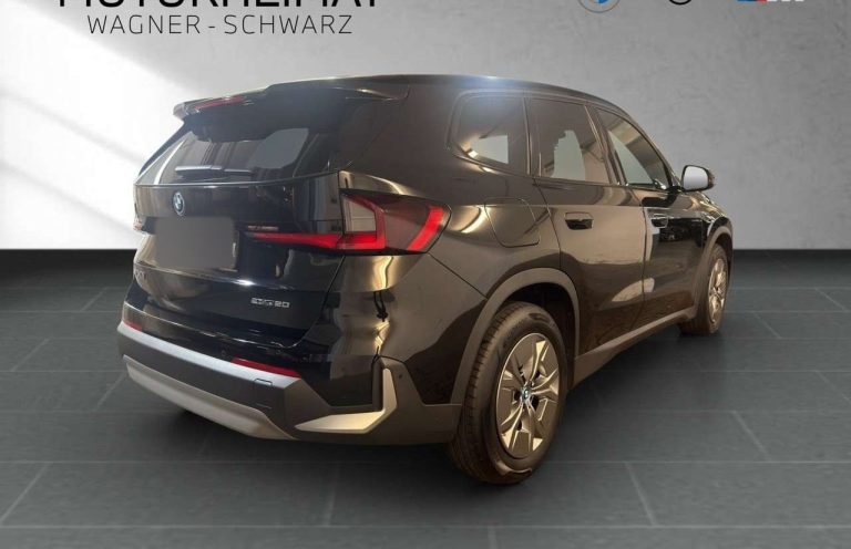 BMW iX1 eDrive20 - photo 6