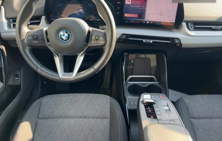 BMW iX1 xDrive30 - photo 9