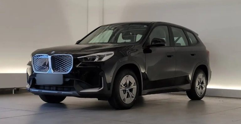 BMW iX1 eDrive20