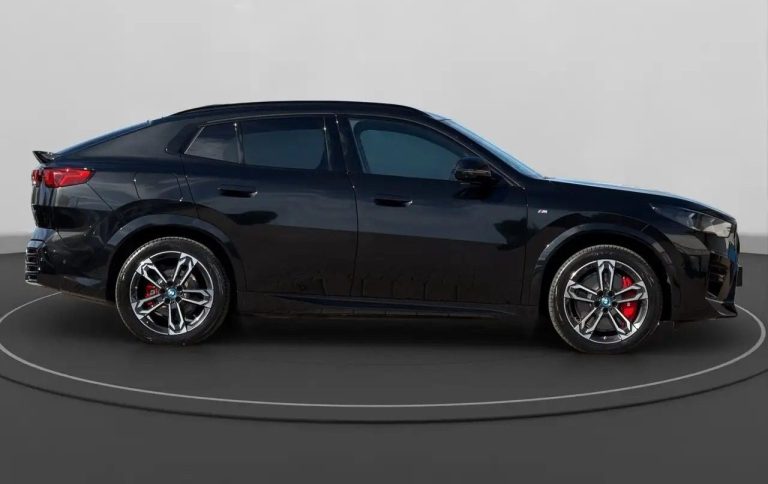 BMW iX2 xDrive30 M Sport Pro - photo 3