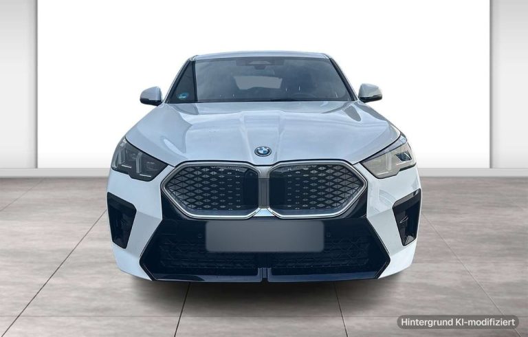 BMW iX2 eDrive20 M Sport - photo 4