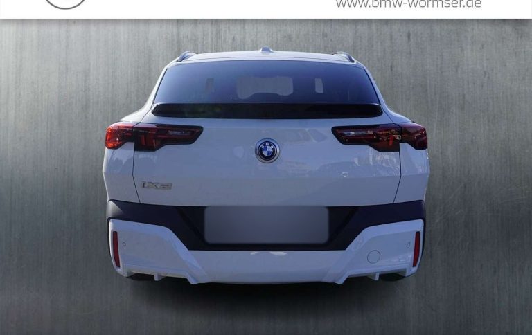 BMW iX2 xDrive30 - photo 5