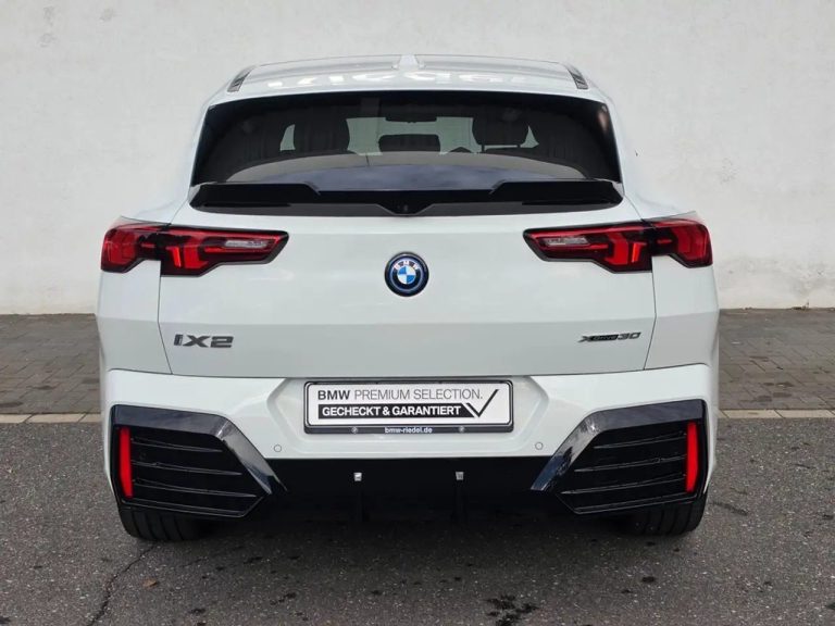 BMW iX2 xDrive30 M Sport - photo 6