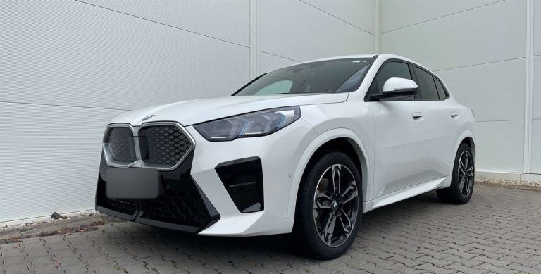 BMW iX2 xDrive30 M Sport
