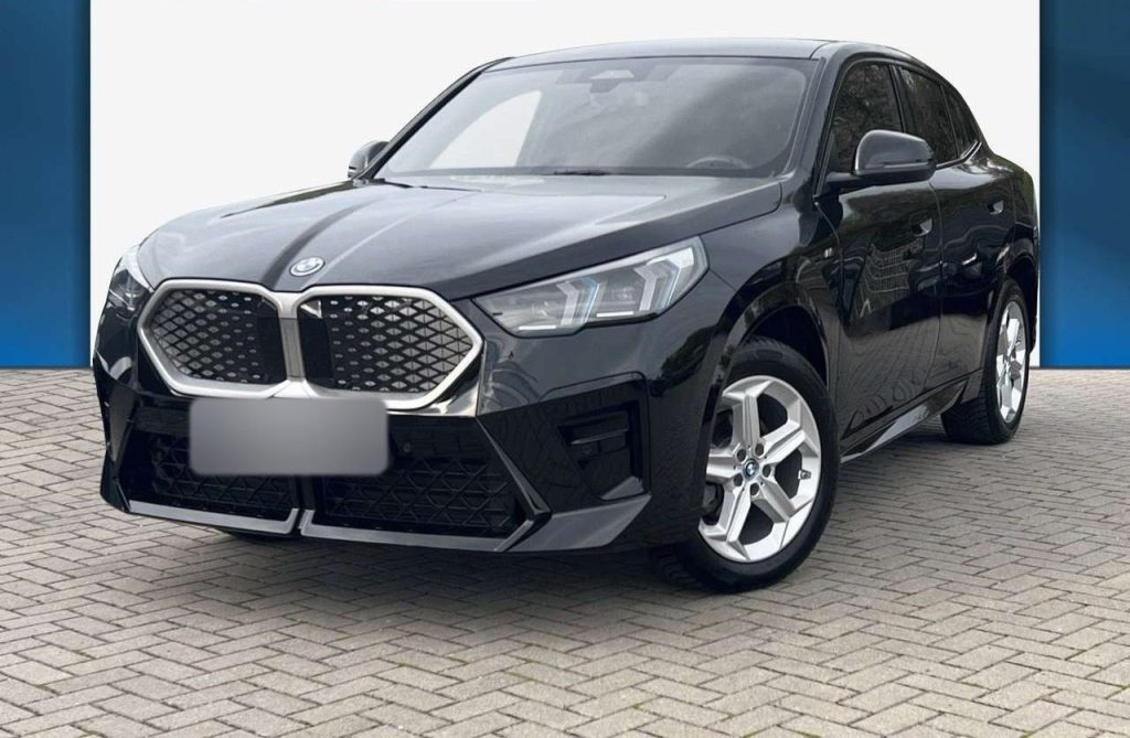 BMW iX2 eDrive20 M Sport