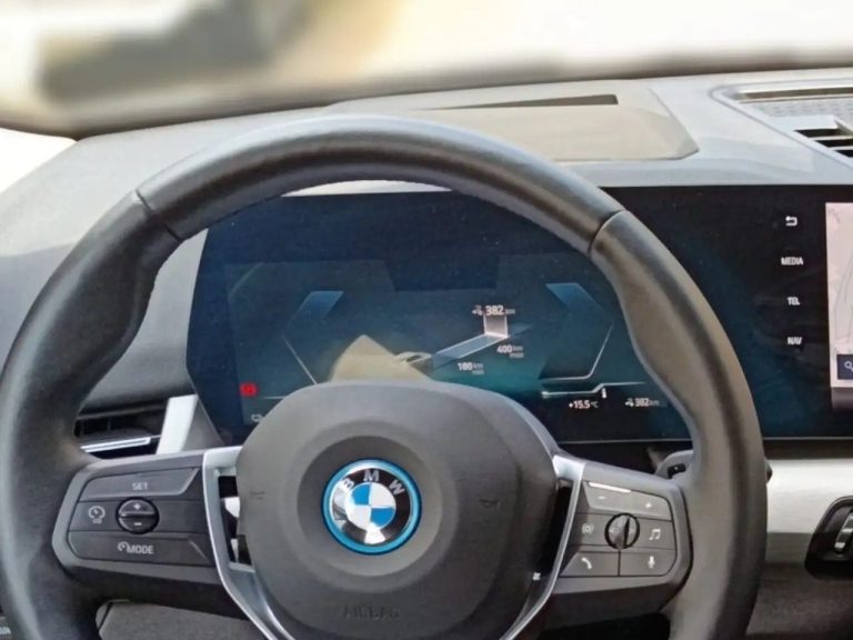 BMW iX2 xDrive30 - photo 13