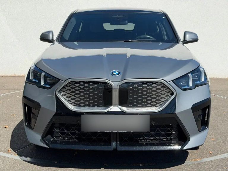 BMW iX2 eDrive20 M - photo 2