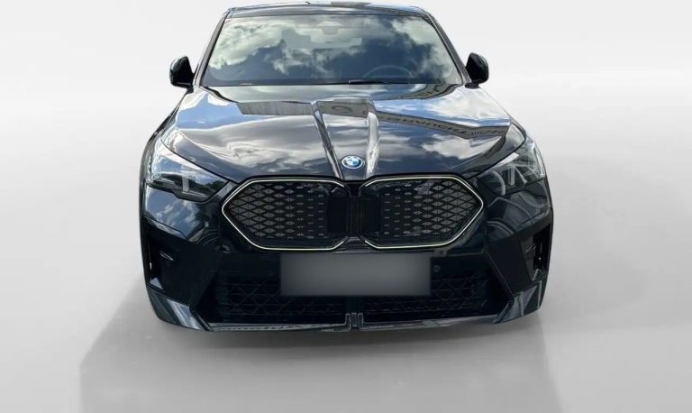 BMW iX2 xDrive30 M Sport - photo 2