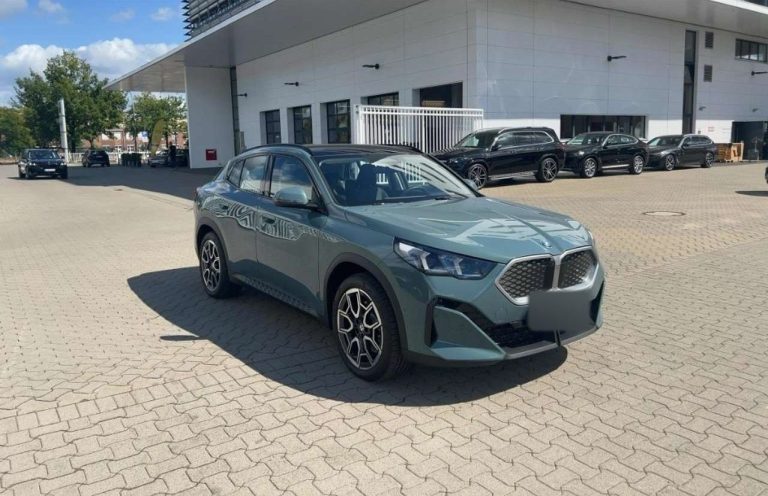 BMW iX2 xDrive30 - photo 2