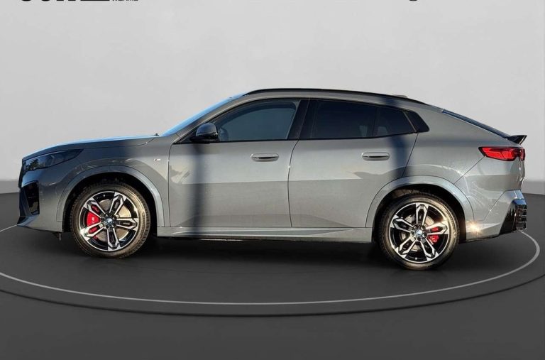 BMW iX2 xDrive30 M Sport - photo 3