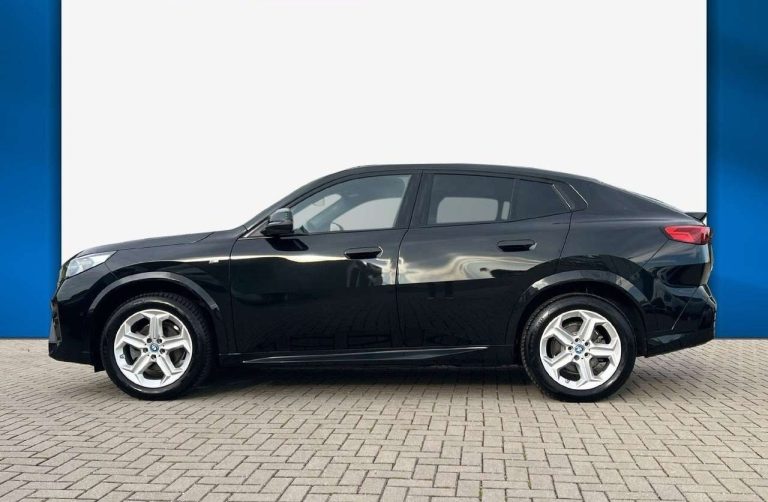 BMW iX2 eDrive20 M Sport - photo 3