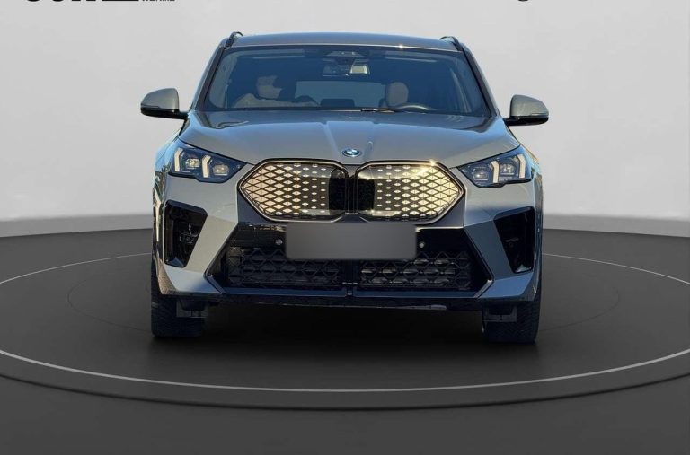 BMW iX2 xDrive30 M Sport - photo 5