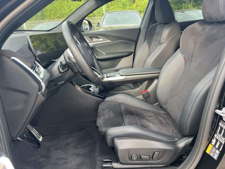 BMW iX2 eDrive20 M Sport - photo 5