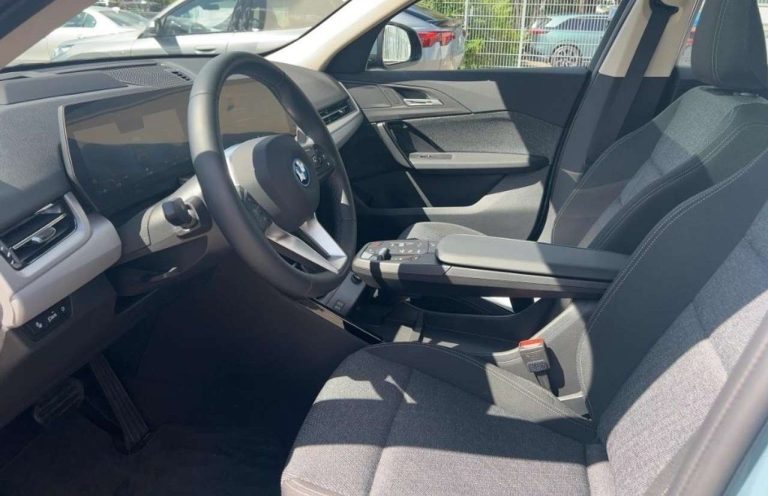 BMW iX2 xDrive30 - photo 6