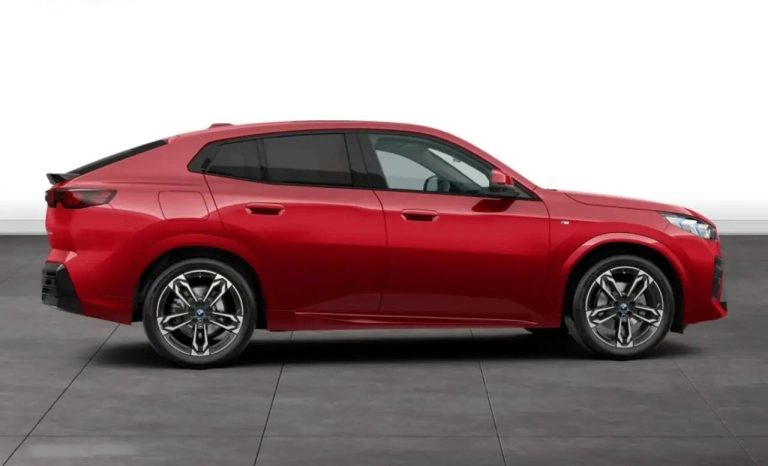 BMW iX2 eDrive20 M - photo 8