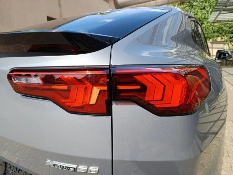 BMW iX2 xDrive30 - photo 9