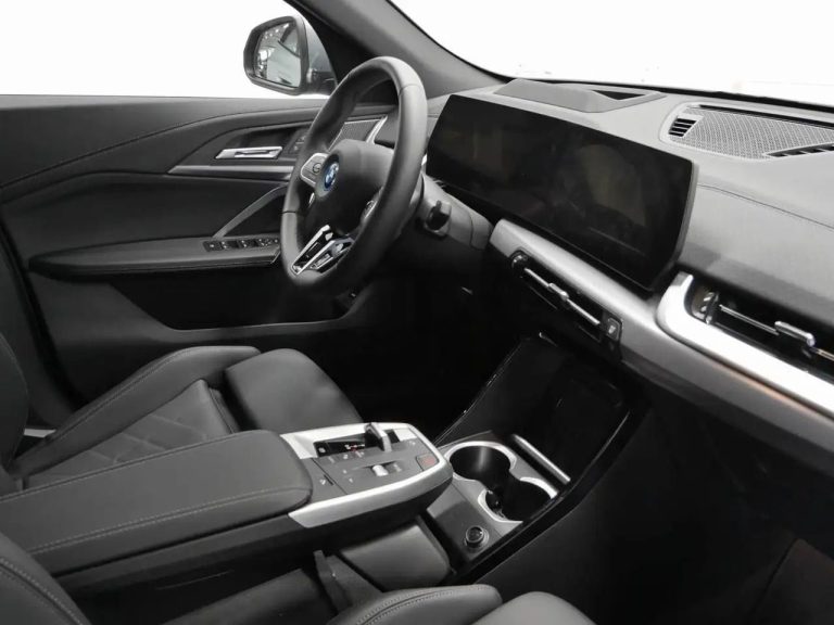 BMW iX2 xDrive30 M Sport - photo 4