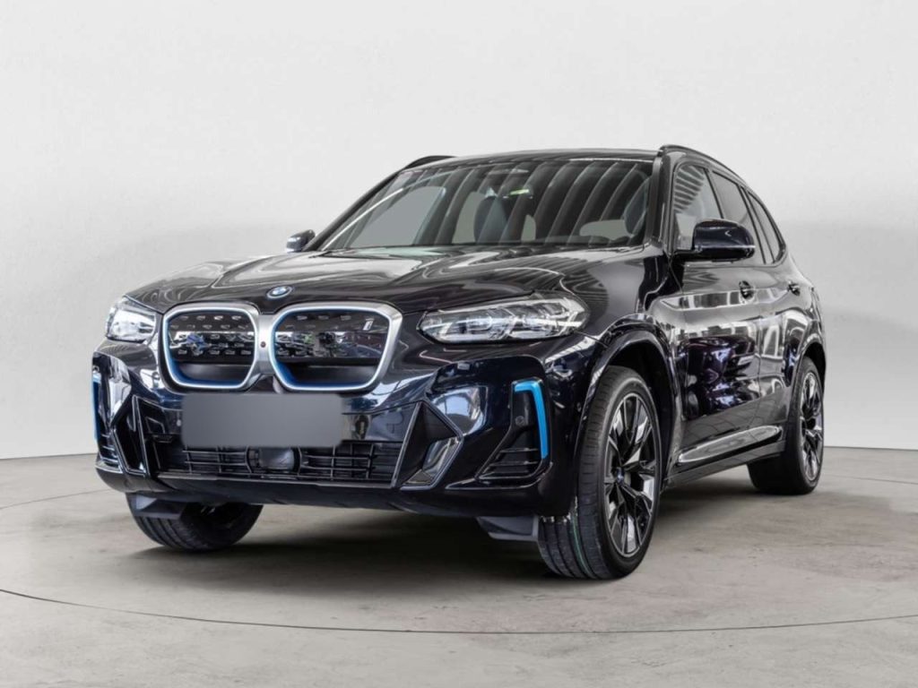 BMW iX3 Impressive
