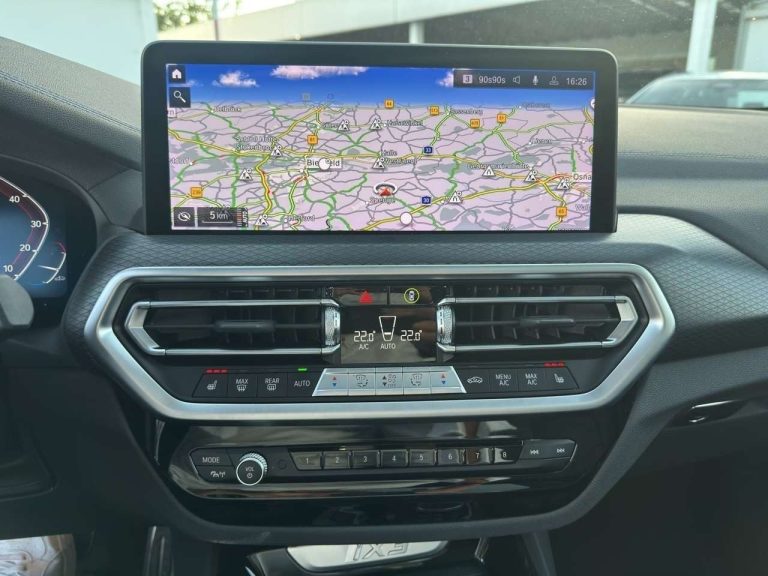 BMW iX3 M Sport Impressive - photo 13