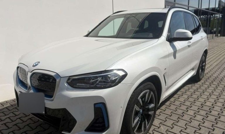 BMW iX3 M Sport