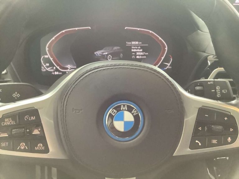 BMW iX3 M Sport Impressive - photo 10