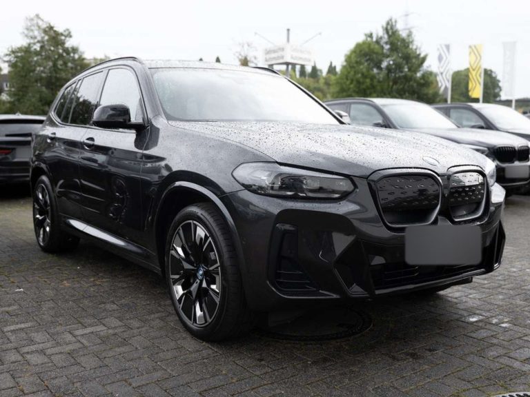 BMW iX3 Impressive - photo 2