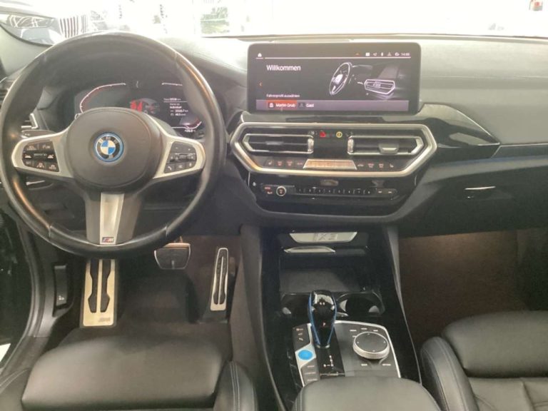 BMW iX3 M Sport Impressive - photo 8