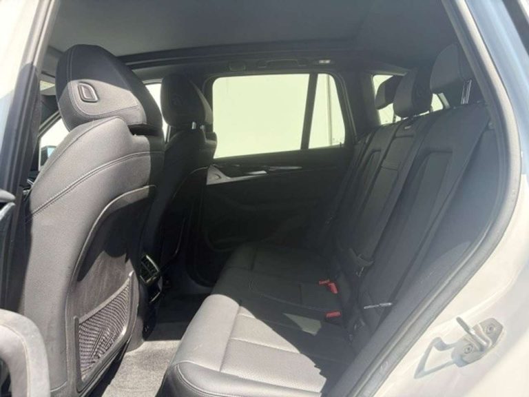 BMW iX3 M Sport - photo 9