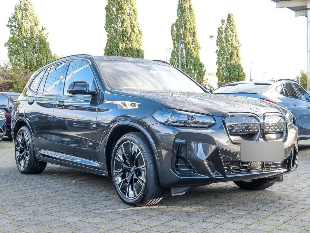 BMW iX3 M Sport