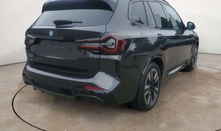 BMW iX3 Inspiring M Sport - photo 6