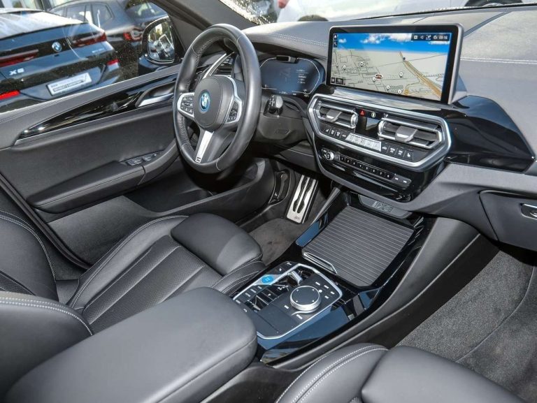 BMW iX3 M Sport - photo 7