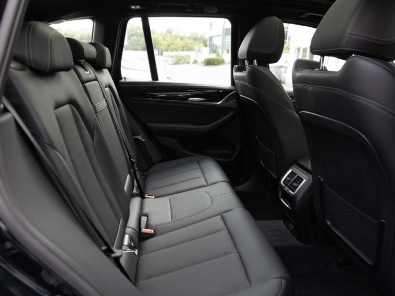BMW iX3 Inspiring - photo 8