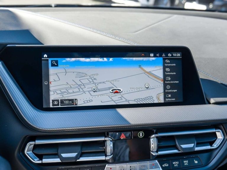 BMW Série 1 120i M Sport - photo 14