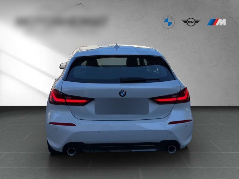 BMW Série 1 118d Sport Line - photo 5