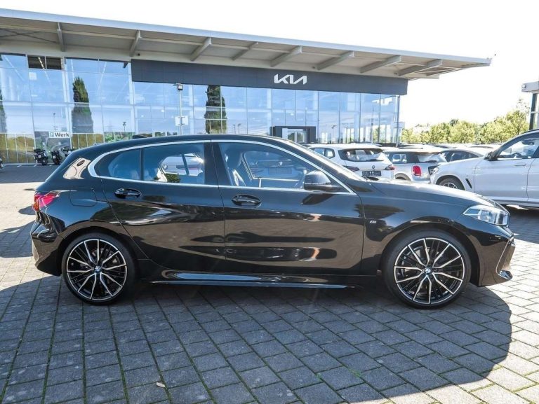 BMW Série 1 120i M Sport - photo 5