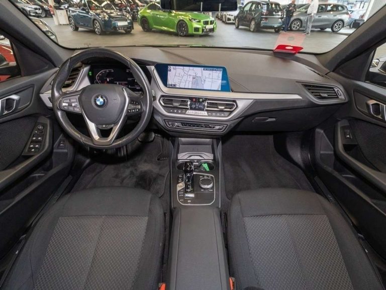 BMW Série 1 118d - photo 9