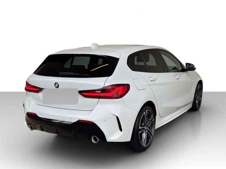 BMW Série 1 120i M Sport - photo 2