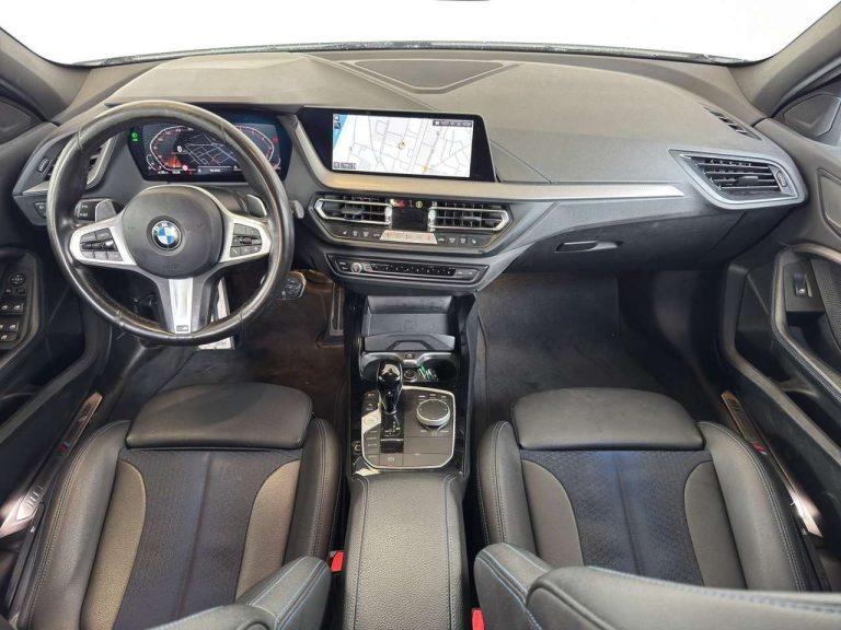 BMW Série 1 120i M Sport - photo 6