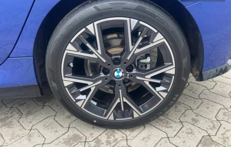 BMW Série 1 120d M Sport - photo 12