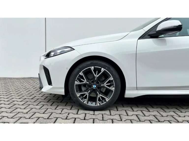 BMW Série 1 120d M Sport - photo 12