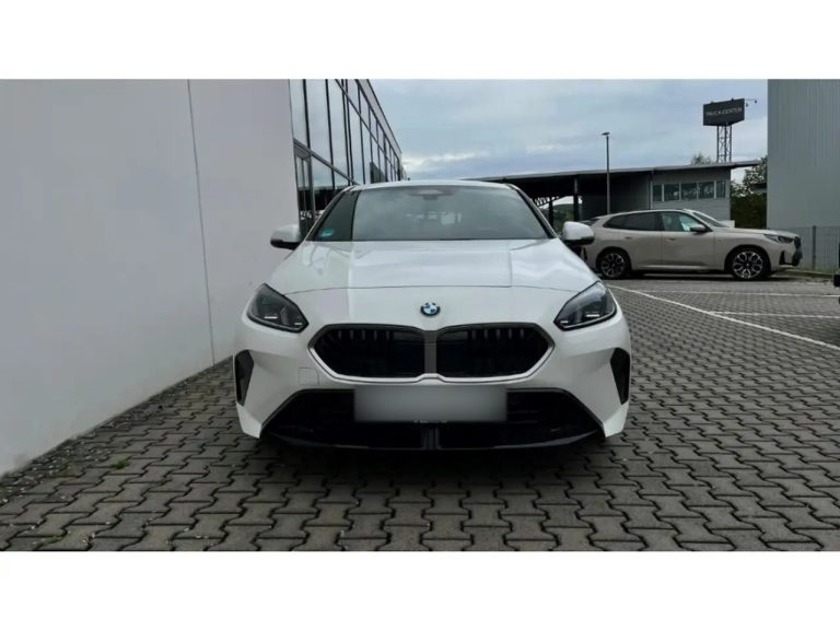 BMW Série 1 120d M Sport - photo 2